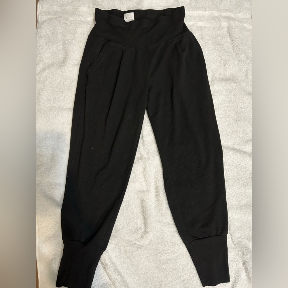 costco joggers size S
